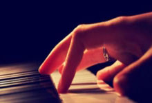 欧博官网：马卡：什琴斯尼专注于巴萨，不会重返波兰国家队.